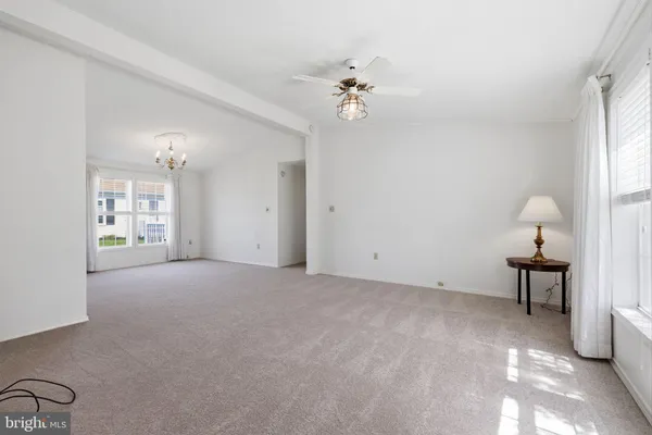 Property Slideshow image 3 of 32 | 119 goldenrod xing, New Hope, PA, 18938