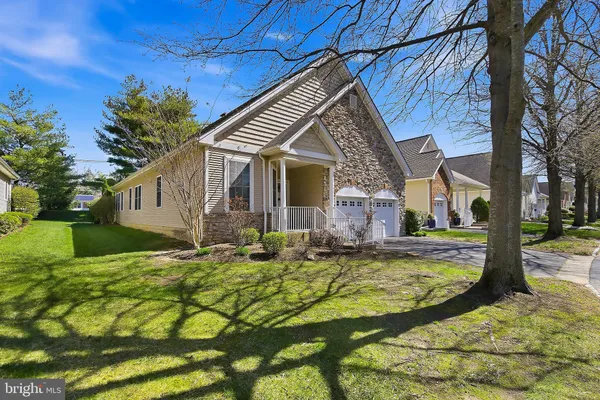 Property Slideshow image 3 of 47 | 102 hummingbird dr, Hamilton, NJ, 08690