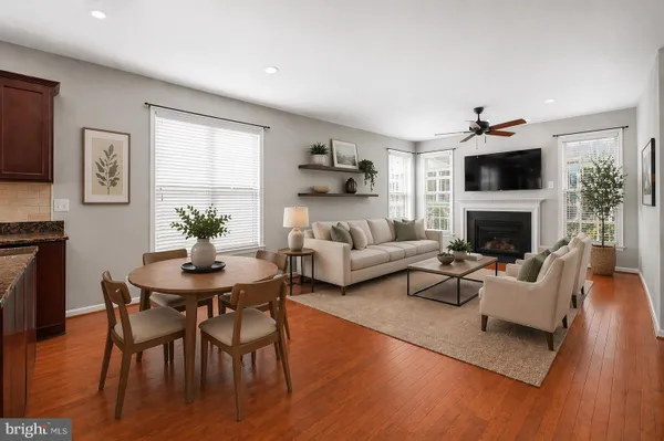 Property Slideshow image 3 of 50 | 6016 e greenbrier river rd, Fredericksburg, VA, 22407