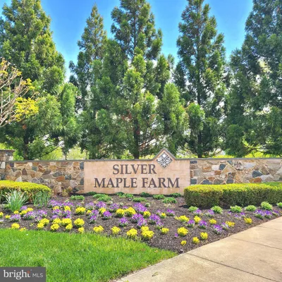 Property Slideshow image 2 of 57 | 420 winterberry dr, Middletown, DE, 19709