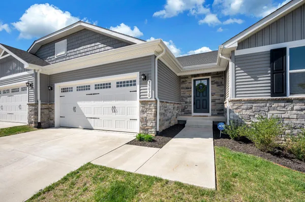 Property Slideshow image 2 of 39 | 35030 orchid ln, Locust Grove, VA, 22508