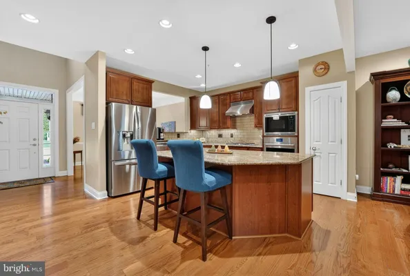 Property Slideshow image 3 of 54 | 2509 painted sunset dr, Ellicott City, MD, 21042