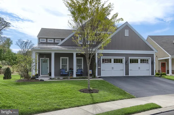 Property Slideshow image 2 of 57 | 1007 briarwood ct, Lebanon, PA, 17042