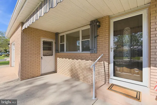 Property Slideshow image 3 of 48 | 7 st eustatius st, Toms River, NJ, 08757