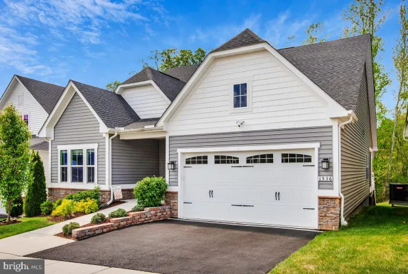Property Slideshow image 2 of 49 | 1536 catbriar way, Odenton, MD, 21113