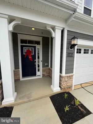 Property Slideshow image 2 of 4 | 10624 great basin pl, White Plains, MD, 20695