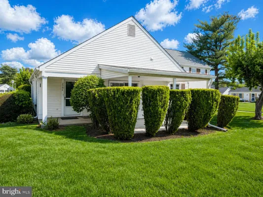 Property Slideshow image 3 of 35 | 220 manchester ln c, Monroe Township, NJ, 08831