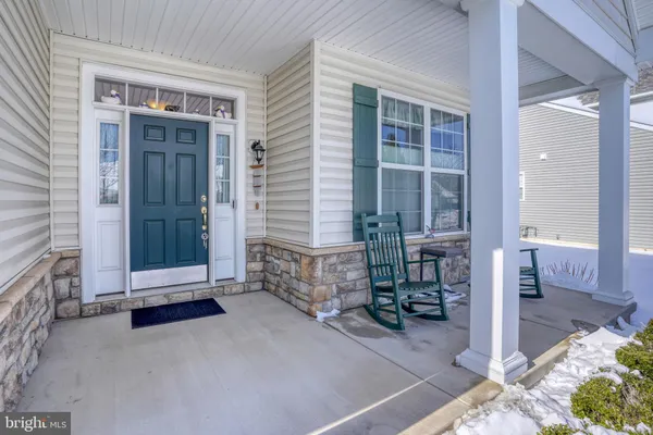 Property Slideshow image 2 of 37 | 148 gazebo ln, Middletown, DE, 19709