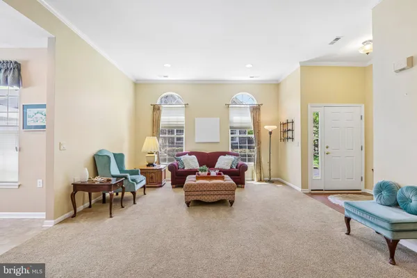 Property Slideshow image 3 of 29 | 168 fairway dr 178, Warminster, PA, 18974