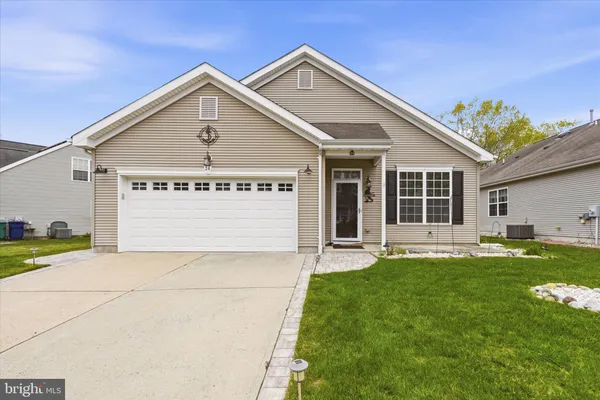 Property Slideshow image 3 of 39 | 24 lilly dr, Little Egg Harbor Twp, NJ, 08087