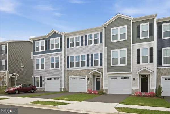 Property Slideshow image 3 of 66 | 120 leather flower dr, Lake Frederick, VA, 22630
