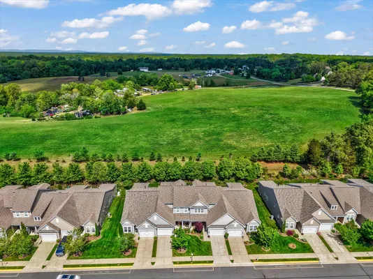 Property Slideshow image 3 of 41 | 201 long point dr, Fredericksburg, VA, 22406