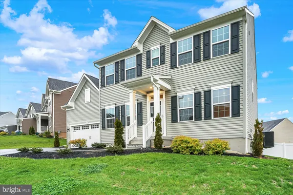 Property Slideshow image 3 of 45 | 4003 allyson rd, Harrisburg, PA, 17110