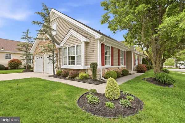 Property Slideshow image 3 of 53 | 29 autumn ln, Sewell, NJ, 08080