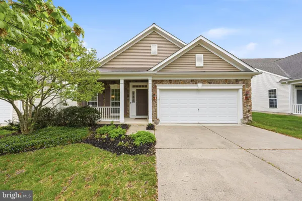Property Slideshow image 2 of 32 | 19 anne dr, Hammonton, NJ, 08037