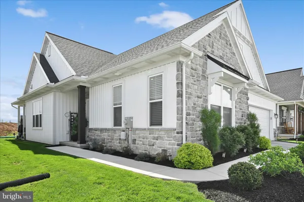 Property Slideshow image 3 of 44 | 109 bellflower ave, Annville, PA, 17003