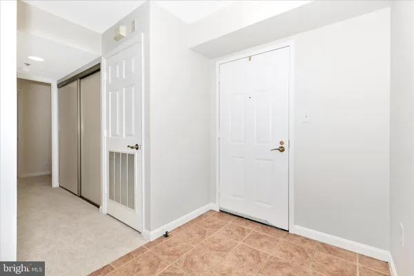 Property Slideshow image 2 of 64 | 14809 pennfield cir 309, Silver Spring, MD, 20906