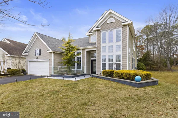 Property Slideshow image 2 of 80 | 10 whitecaps ter, Barnegat, NJ, 08005
