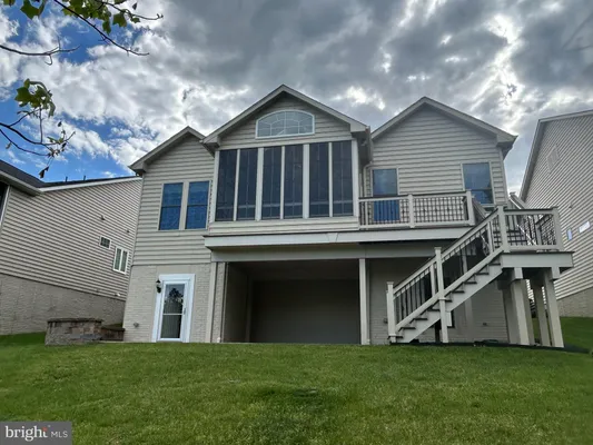 Property Slideshow image 2 of 6 | 2648 emma stone dr, Marriottsville, MD, 21104
