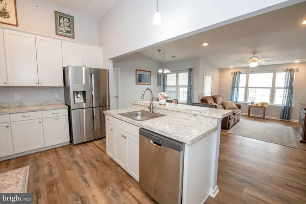 Property Slideshow image 2 of 39 | 1503 moore st 304, Bristol, PA, 19007