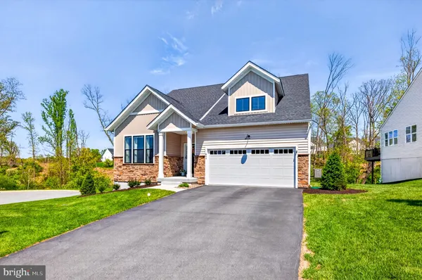 Property Slideshow image 3 of 62 | 48 heron ln, Coatesville, PA, 19320