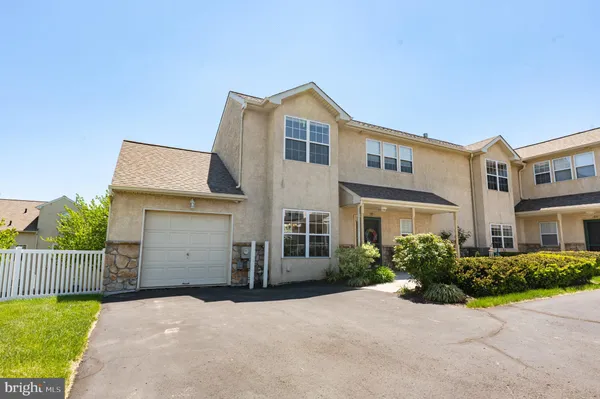 Property Slideshow image 2 of 39 | 58 stuart dr, East Norriton, PA, 19401