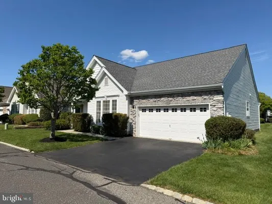 Property Slideshow image 3 of 24 | 104 rachel ln, Hamilton, NJ, 08691