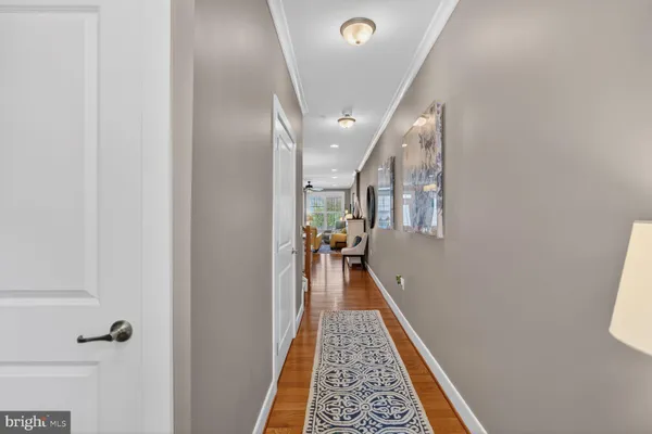 Property Slideshow image 3 of 44 | 9739 knowledge dr, Laurel, MD, 20723