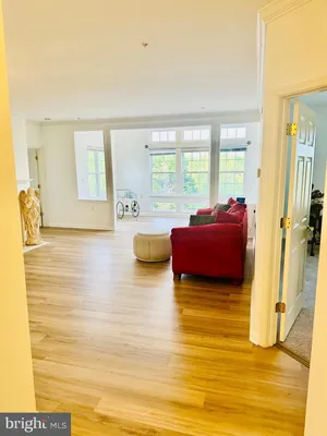 Property Slideshow image 3 of 43 | 14000 new acadia ln 404, Upper Marlboro, MD, 20774