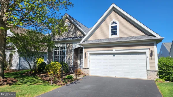 Property Slideshow image 2 of 21 | 759 wisteria way, Collegeville, PA, 19426