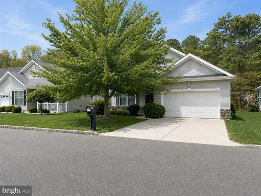 Property Slideshow image 2 of 18 | 50 briarwood dr, Tuckerton, NJ, 08087