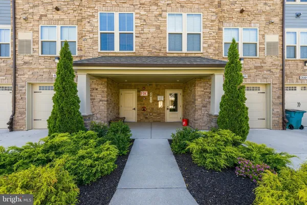 Property Slideshow image 3 of 50 | 3411 angelica way 401, Frederick, MD, 21704