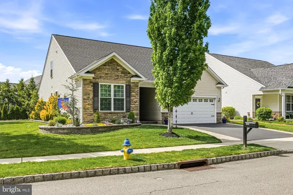 Property Slideshow image 2 of 47 | 323 bittlewood ave, Berlin, NJ, 08009