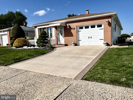 Property Slideshow image 2 of 26 | 16 tivoli st, Toms River, NJ, 08757