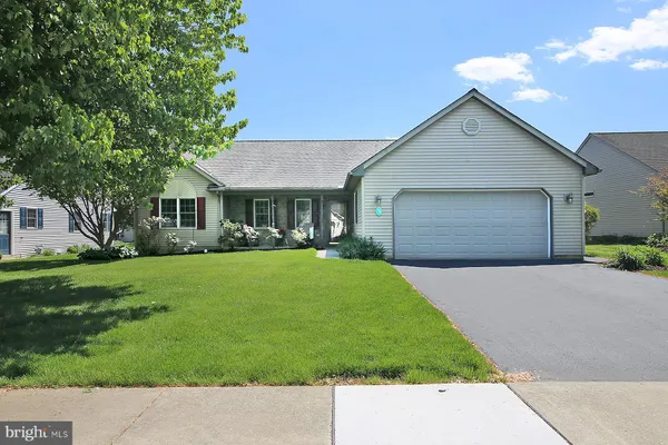 Property Slideshow image 2 of 73 | 34 scenic dr, Myerstown, PA, 17067