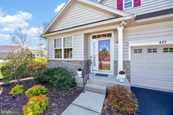 Property Slideshow image 2 of 37 | 417 randall ln, Coatesville, PA, 19320