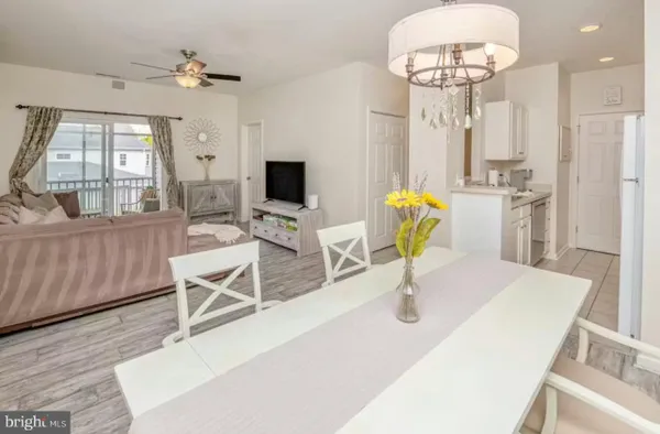 Property Slideshow image 3 of 18 | 34670 villa cir 2206, Lewes, DE, 19958