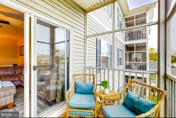 Property Slideshow image 2 of 39 | 34670 villa cir 2206, Lewes, DE, 19958