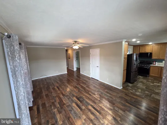 Property Slideshow image 3 of 20 | 29 redwood ln, Mays Landing, NJ, 08330