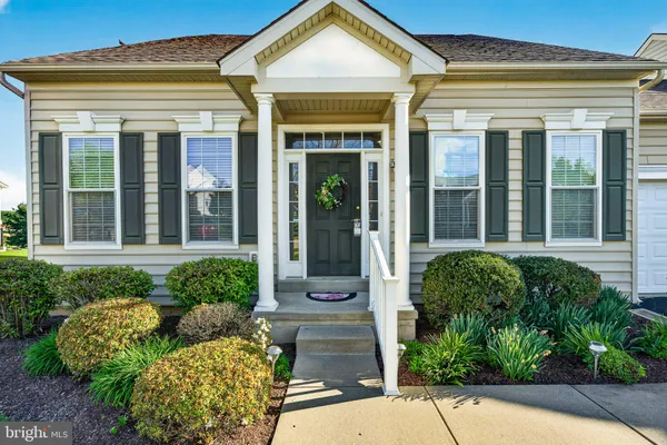 Property Slideshow image 3 of 55 | 131 augusta dr, Honey Brook, PA, 19344