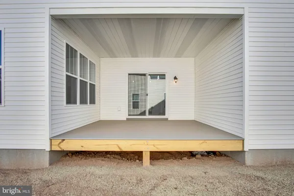 Property Slideshow image 2 of 14 | 855 shadowbrooke dr, Dover, PA, 17315