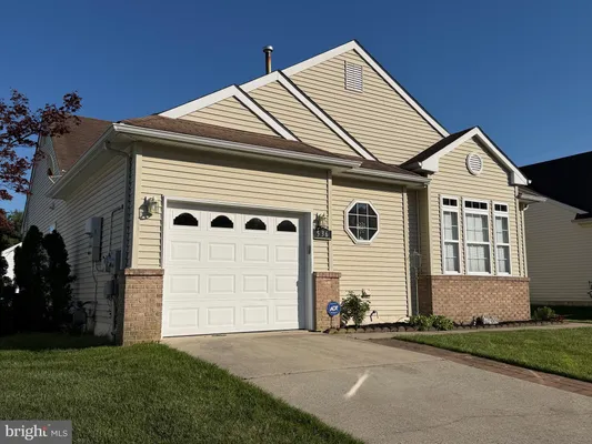 Property Slideshow image 3 of 27 | 536 doral dr, Williamstown, NJ, 08094