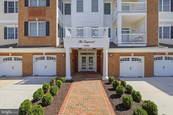 Property Slideshow image 2 of 63 | 15100 heather mill ln 301, Haymarket, VA, 20169