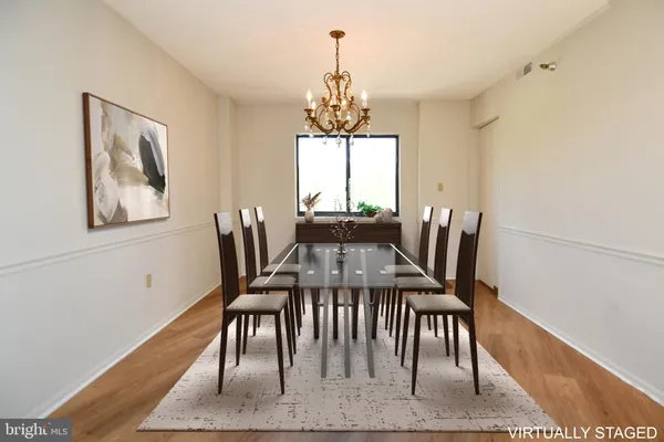 Property Slideshow image 2 of 38 | 15101 interlachen dr 1-526, Silver Spring, MD, 20906