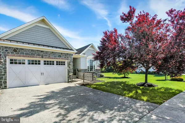 Property Slideshow image 2 of 28 | 24 st michaels way, Hanover, PA, 17331