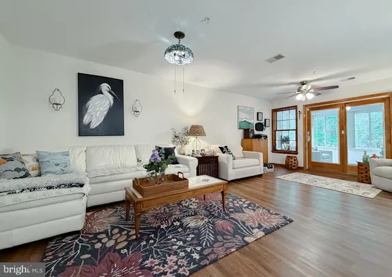 Property Slideshow image 3 of 35 | 44034 fieldstone way, California, MD, 20619