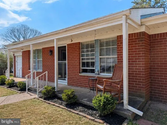 Property Slideshow image 2 of 12 | 29 moccasin dr, Manchester Township, NJ, 08759