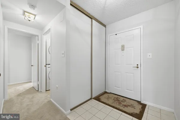 Property Slideshow image 3 of 26 | 15101 interlachen dr 1-224, Silver Spring, MD, 20906