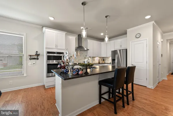 Property Slideshow image 3 of 57 | 46408 reddish knob dr, Sterling, VA, 20164