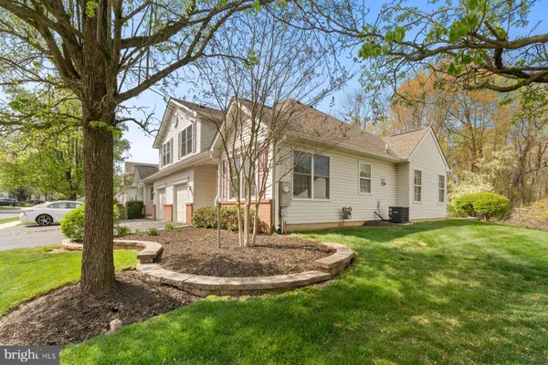Property Slideshow image 2 of 29 | 20 black eyed susan rd, Langhorne, PA, 19047